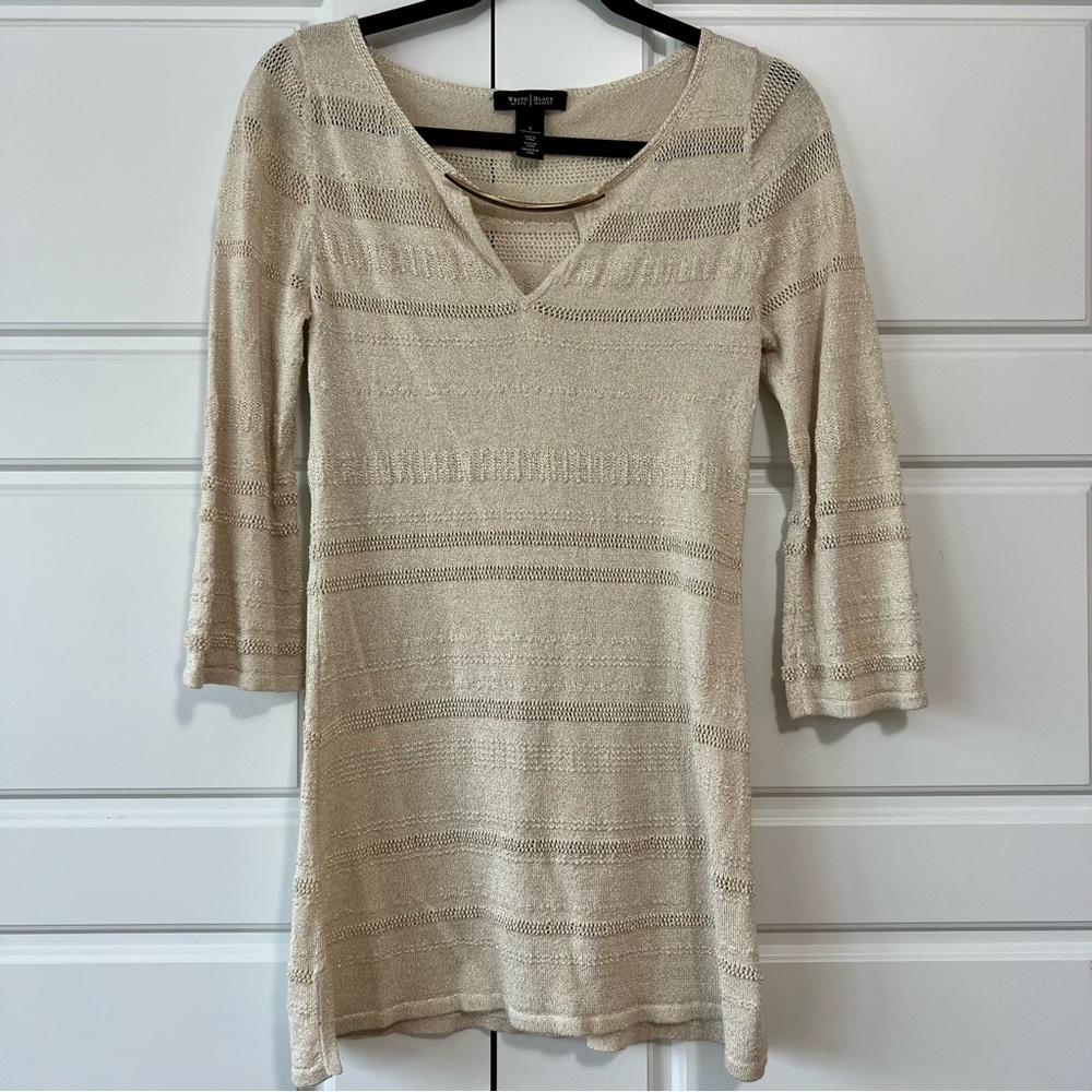 White House Black Market Knit Dress Gold Metallic Accents V Neck‎ Size S